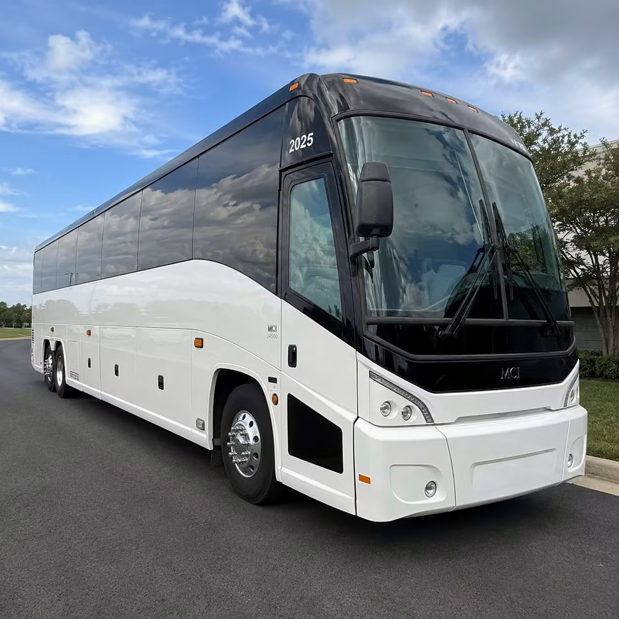 bachelorette party and birthday concert bus rentals in tamarac