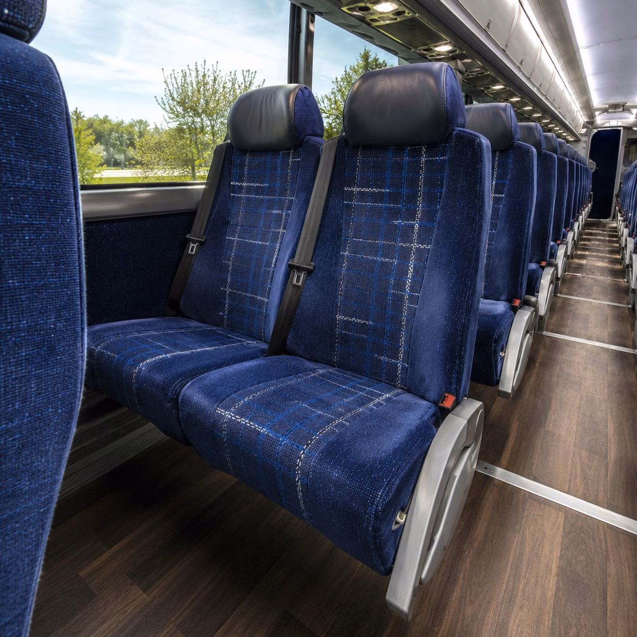 how the bus type you choose changes charter bus prices in tamarac florida