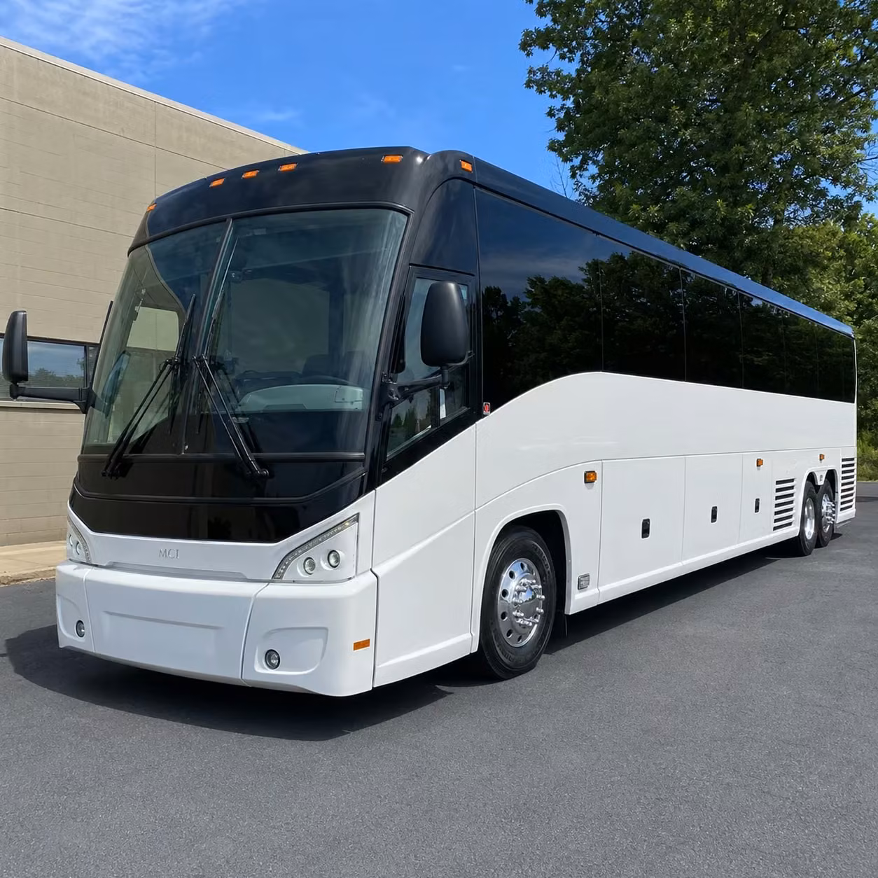 sunday service shuttles that keep tamarac congregations connected