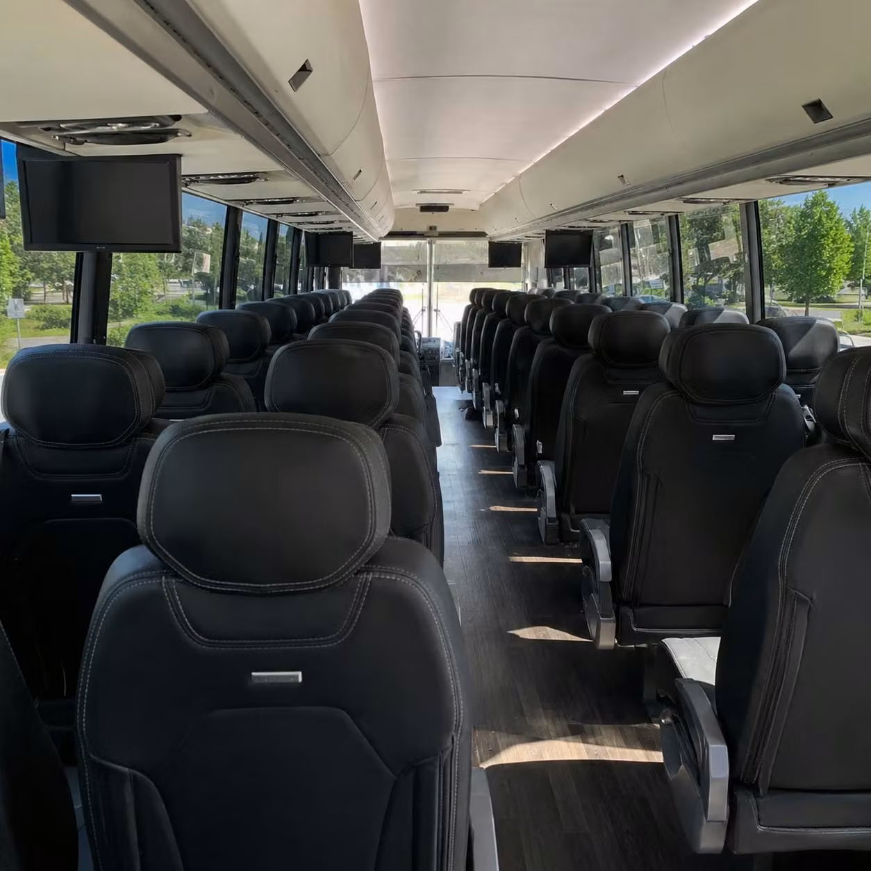 tamarac airport shuttle services